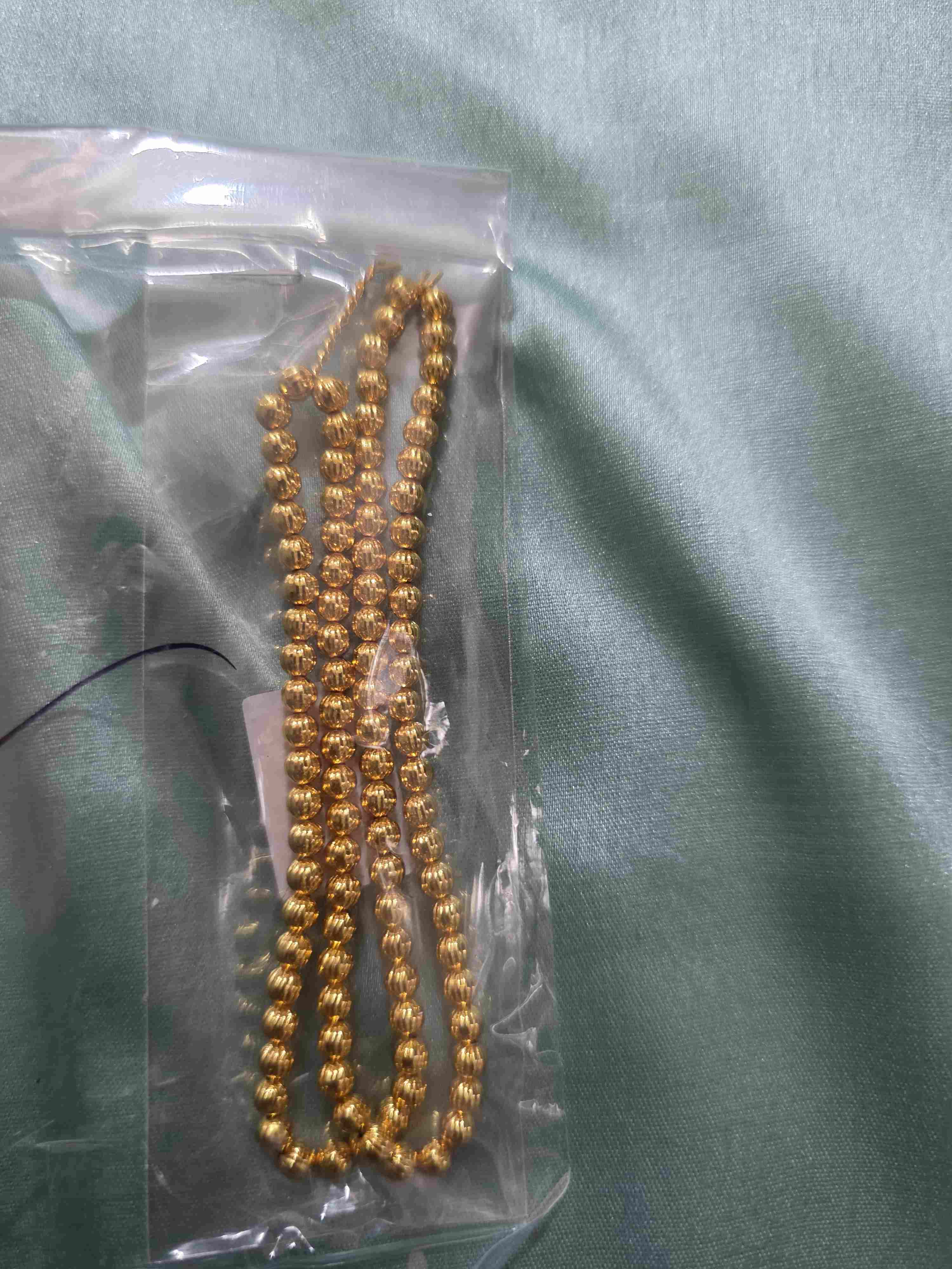 Kharbuja golden bead 4mm 